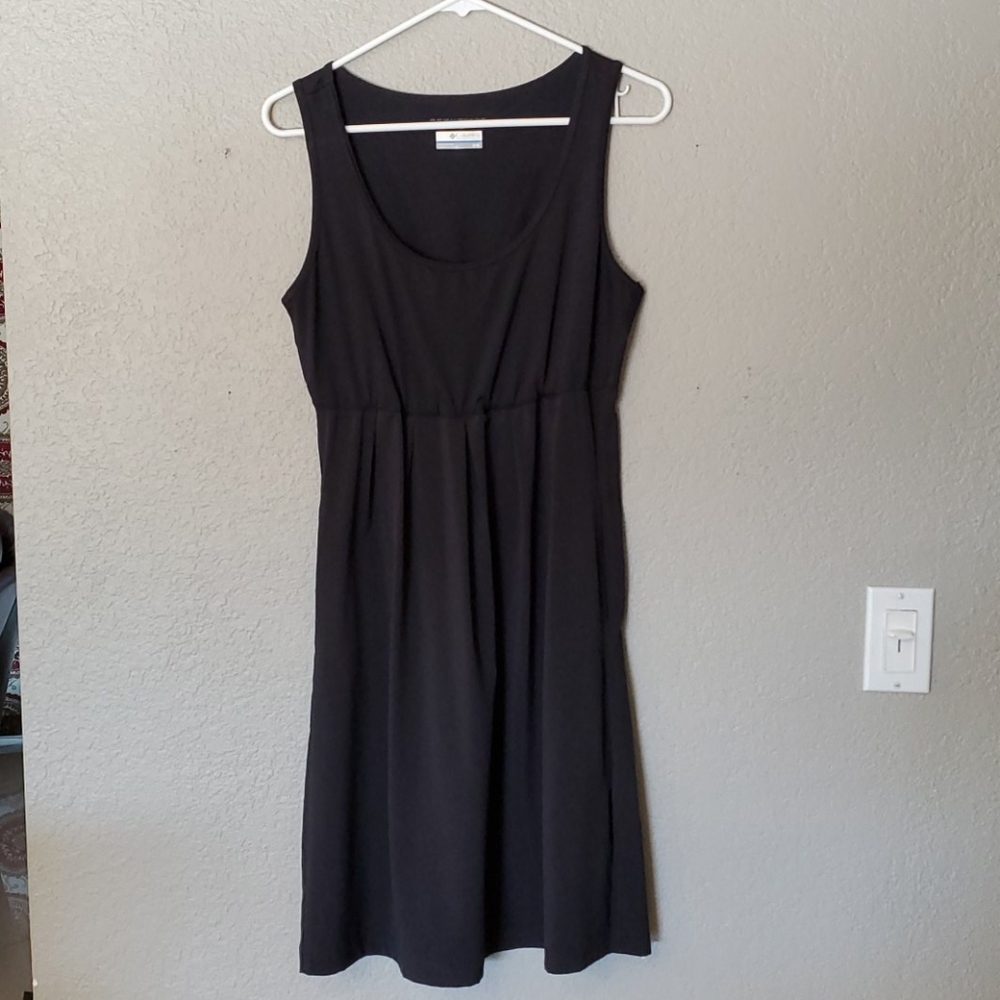 Columbia Dress with Pockets Medium
